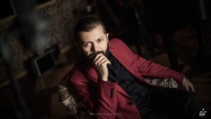 Edgar Oceransky – Escarlata
